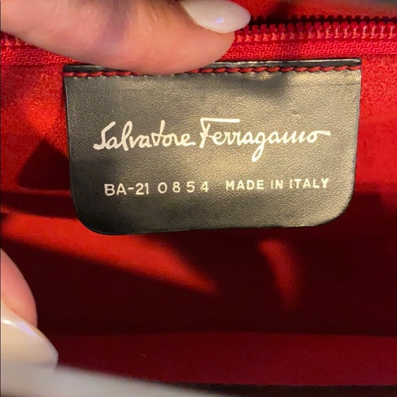 CLASSIC FERREGAMO Top Handle Handbag - Picture 13 of 13